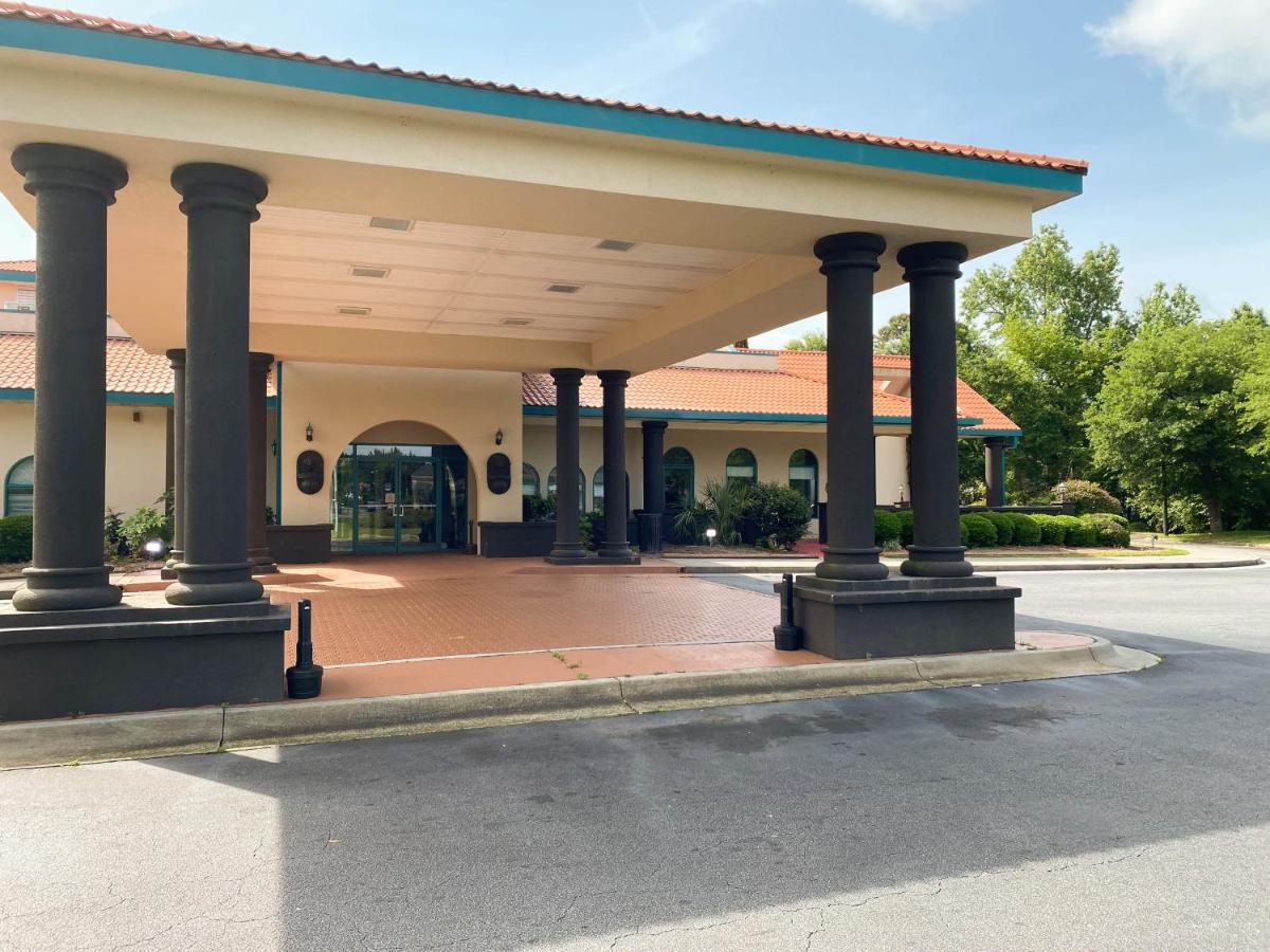 Studio 6 Savannah, Ga- Gateway & I-95 Georgetown Extérieur photo
